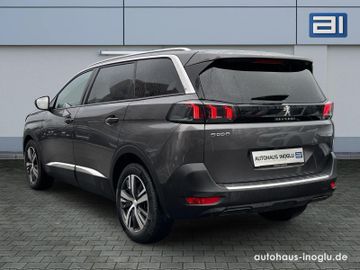 Peugeot 5008 - 3