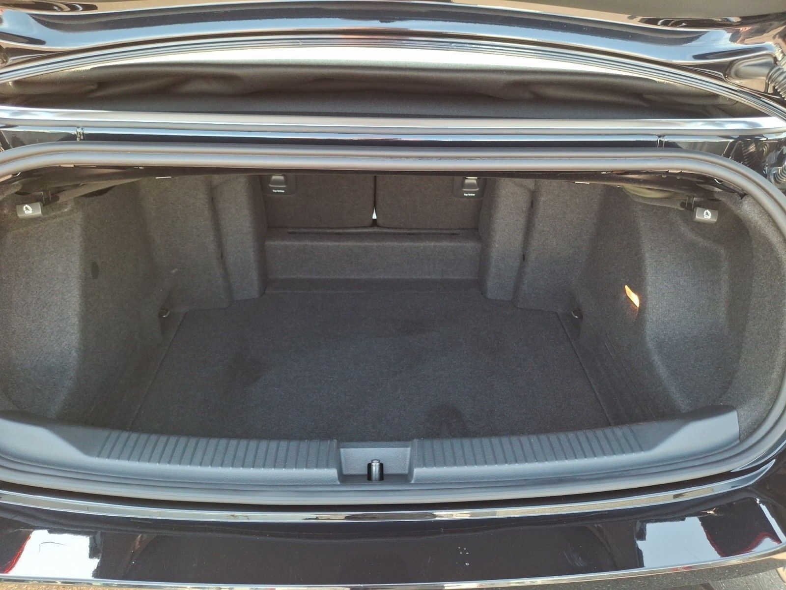 Volkswagen T-Roc - Bild 13