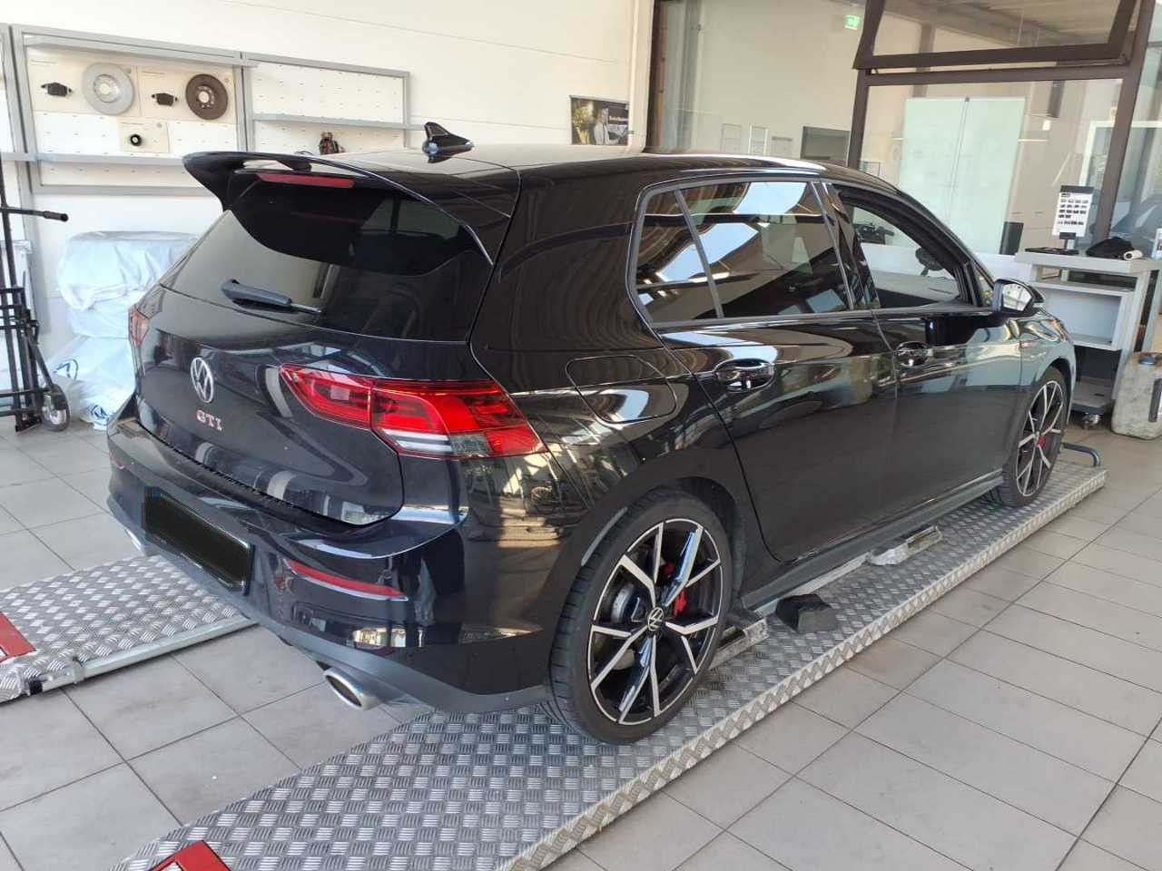 Volkswagen Golf GTI Clubsport 2.0 TSI ACC RFK Carplay foto 3