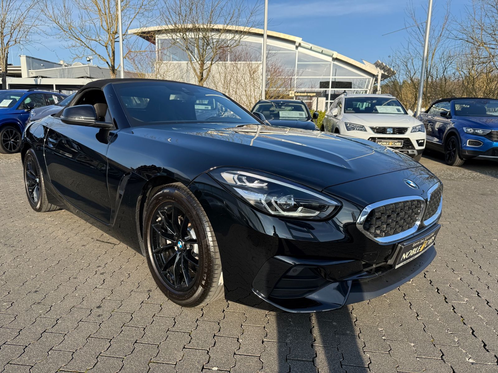 Fahrzeugabbildung BMW Z4 Roadster sDrive 30 i Advantage H/K ACC MEMORY