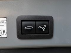 TOYOTA Corolla Cross Hybrid FWD Lounge*PANO*360*