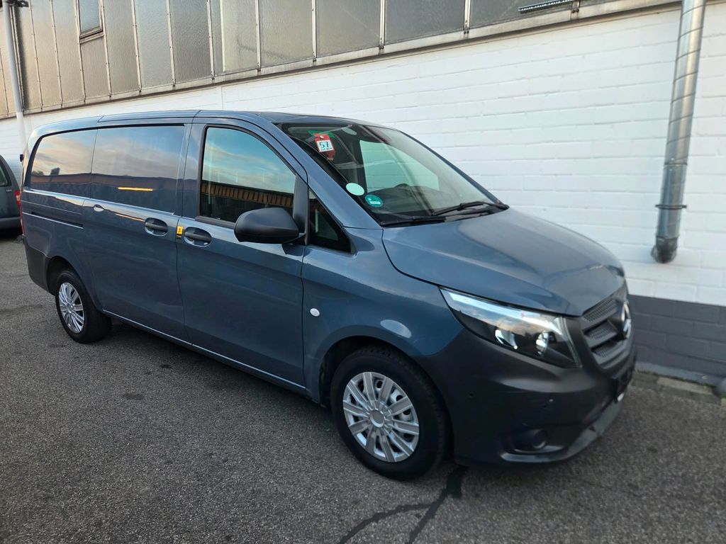 Image of Mercedes-Benz Vito