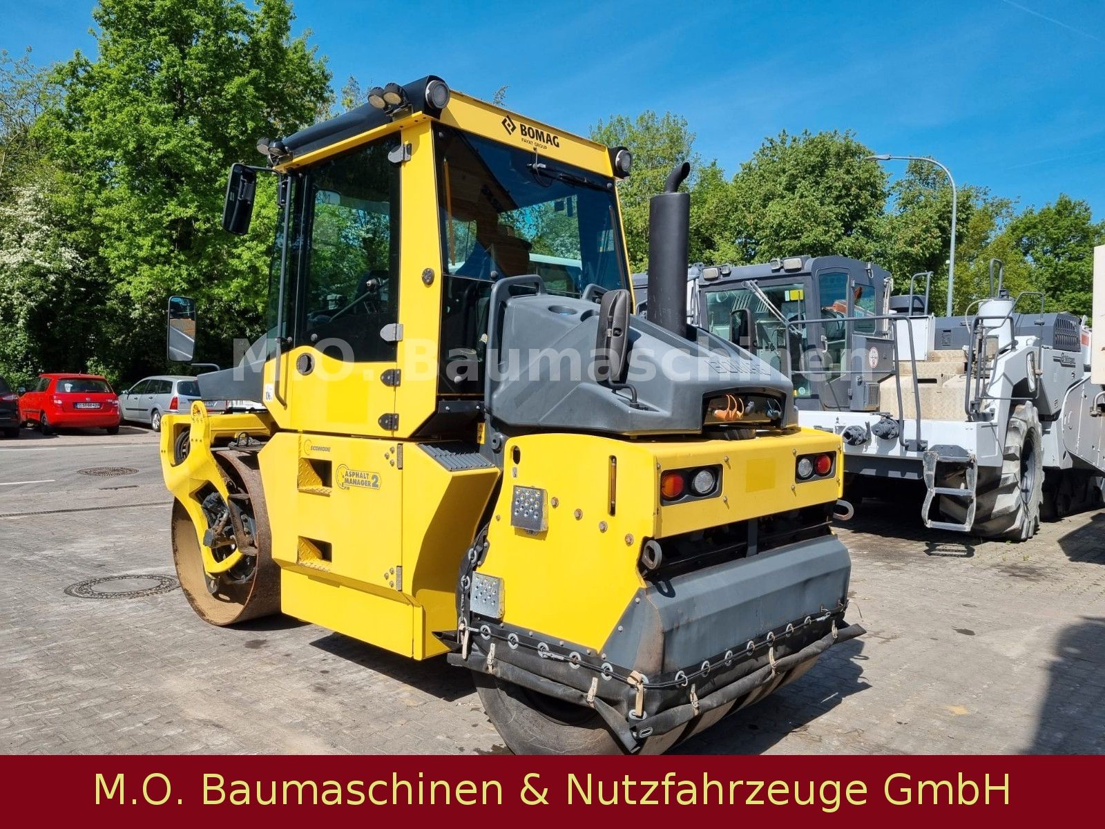Fahrzeugabbildung BOMAG BW 154 ACP-4AM / Kombiwalze /
