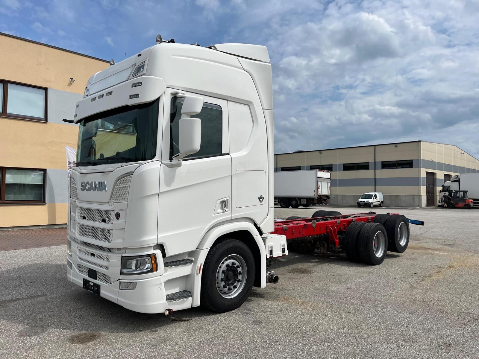 Scania R650 B6x2LB+ RETARDER