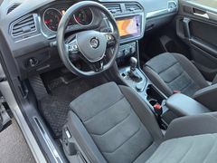 VW Tiguan Offroad 4Motion 2.0TSI 179PS LED Navi ACC