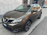 Nissan NISSAN Qashqai 1.6 dCi 2WD tekna automatik inico - Nissan Qashqai mit Diesel-Antrieb: Limousine, Automatik