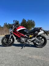 Ducati Monster 696 ABS - DUCATI VON 501 BIS 750 CCM