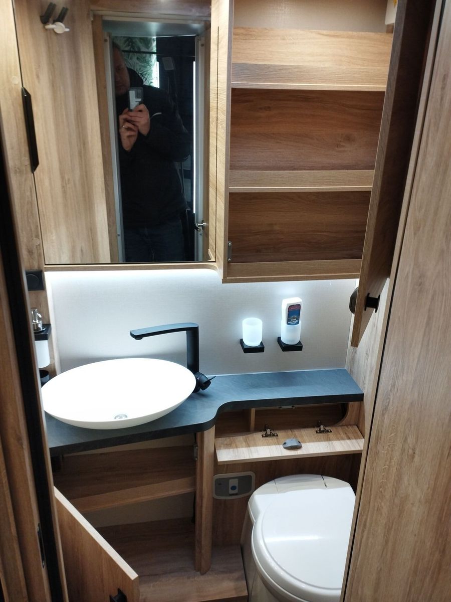 Fahrzeugabbildung Eura Mobil Profila T PT 720 EF MondialPakete 180PSAutomatik