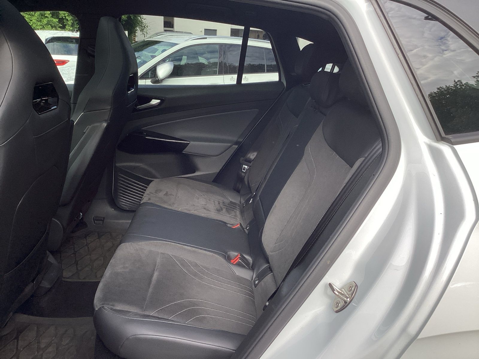 Volkswagen ID.4 - Bild 11