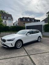 BMW i5 eDrive40 Touring - AHK - BMW i5 in Bonn