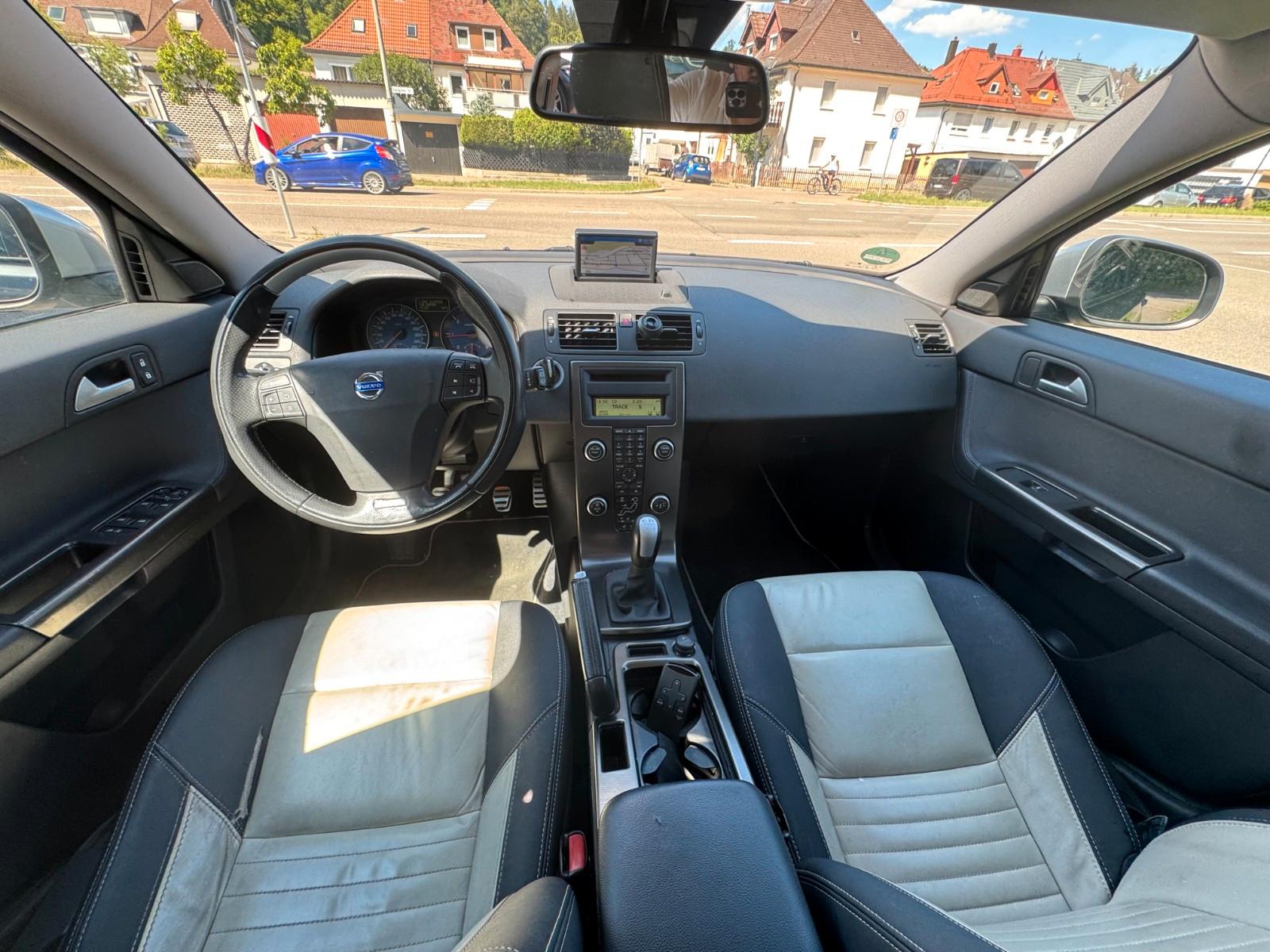 Volvo V50 Kombi D2 R-Design Pro Edition