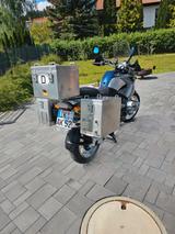 BMW 1200er GS mit Koffer, Goretexanzug und Helm - BMW 2004 1200 GS