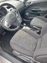 Opel Corsa - : Limousine, Halbautomatik