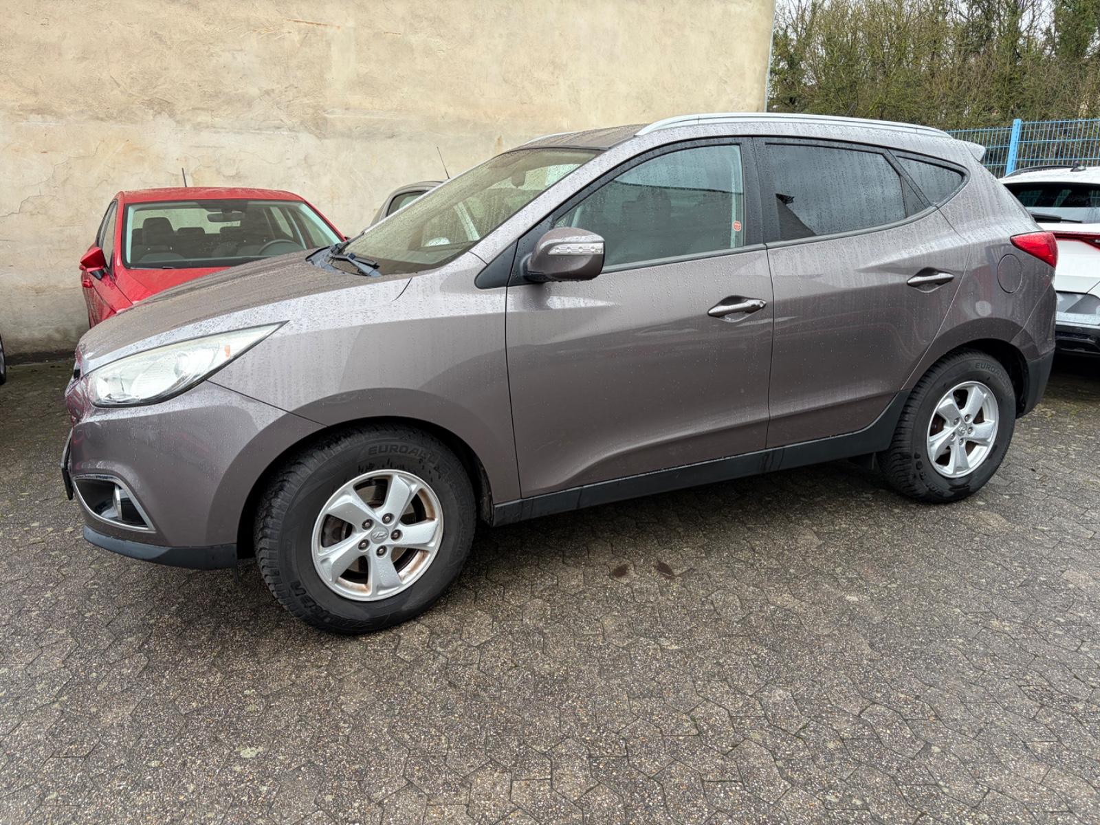 Hyundai ix35  AWD Automatik Leder/Sitzhzg/Keyless/PDC