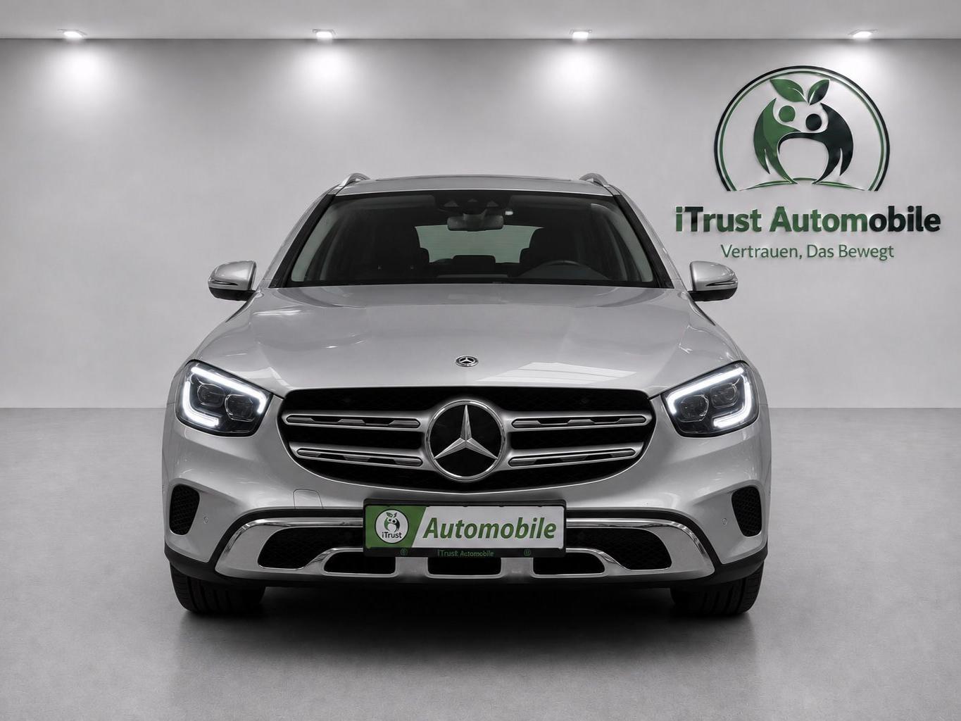 Mercedes-Benz GLC 300d 4Matic 1.HAND MULTIBEAM KAMERA