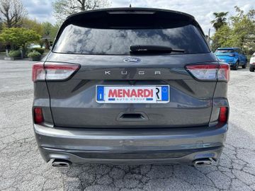 Ford Kuga - 4
