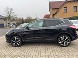 Nissan Qashqai 1.6 dCi, Aut, Black Edition, Leder, 360° - Nissan Qashqai mit Diesel-Antrieb: Schwarz, mit Navigationssystem, Geländewagen, 1.6