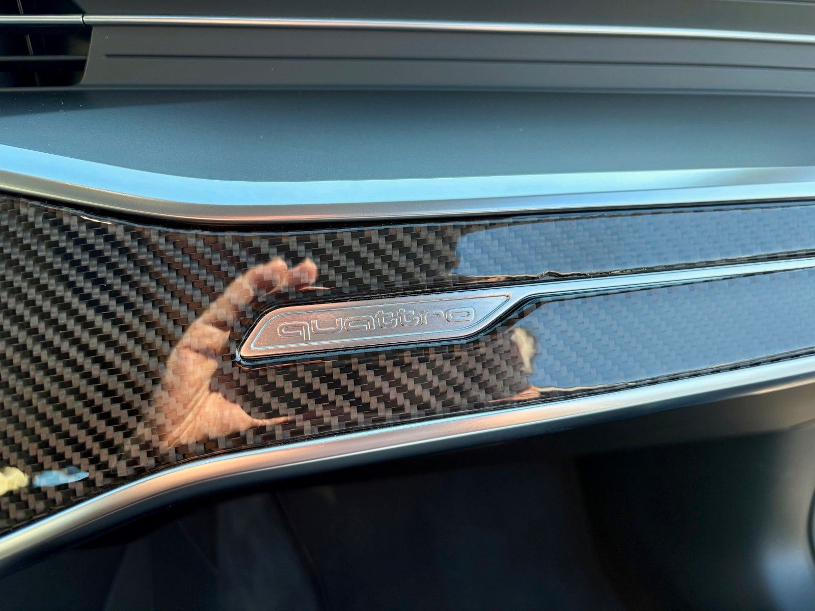 Fahrzeugabbildung Audi A6 Avant 45 TFSI quattro Aut. Navi LED Pano AHK