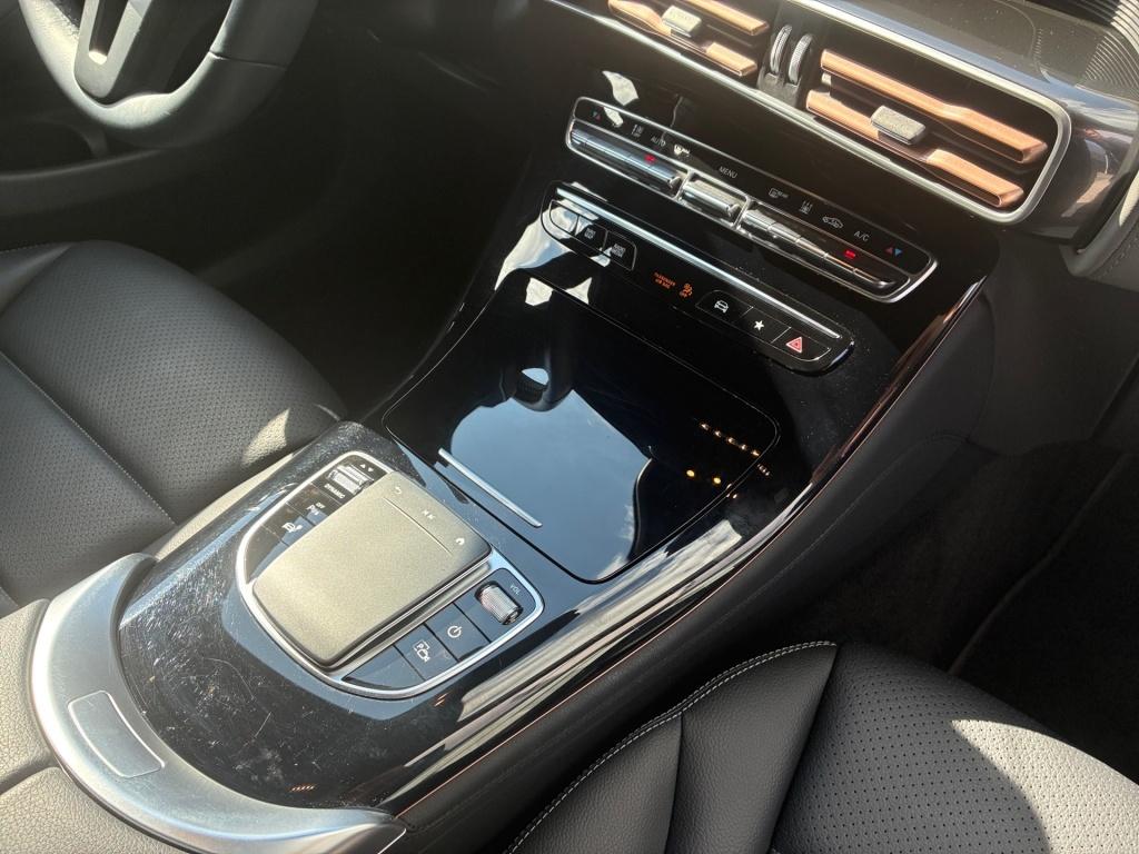 Mercedes-Benz EQC 400 4M AMBIENTE+HEAD-UP+KAMERA+MBEAM+CARPLAY