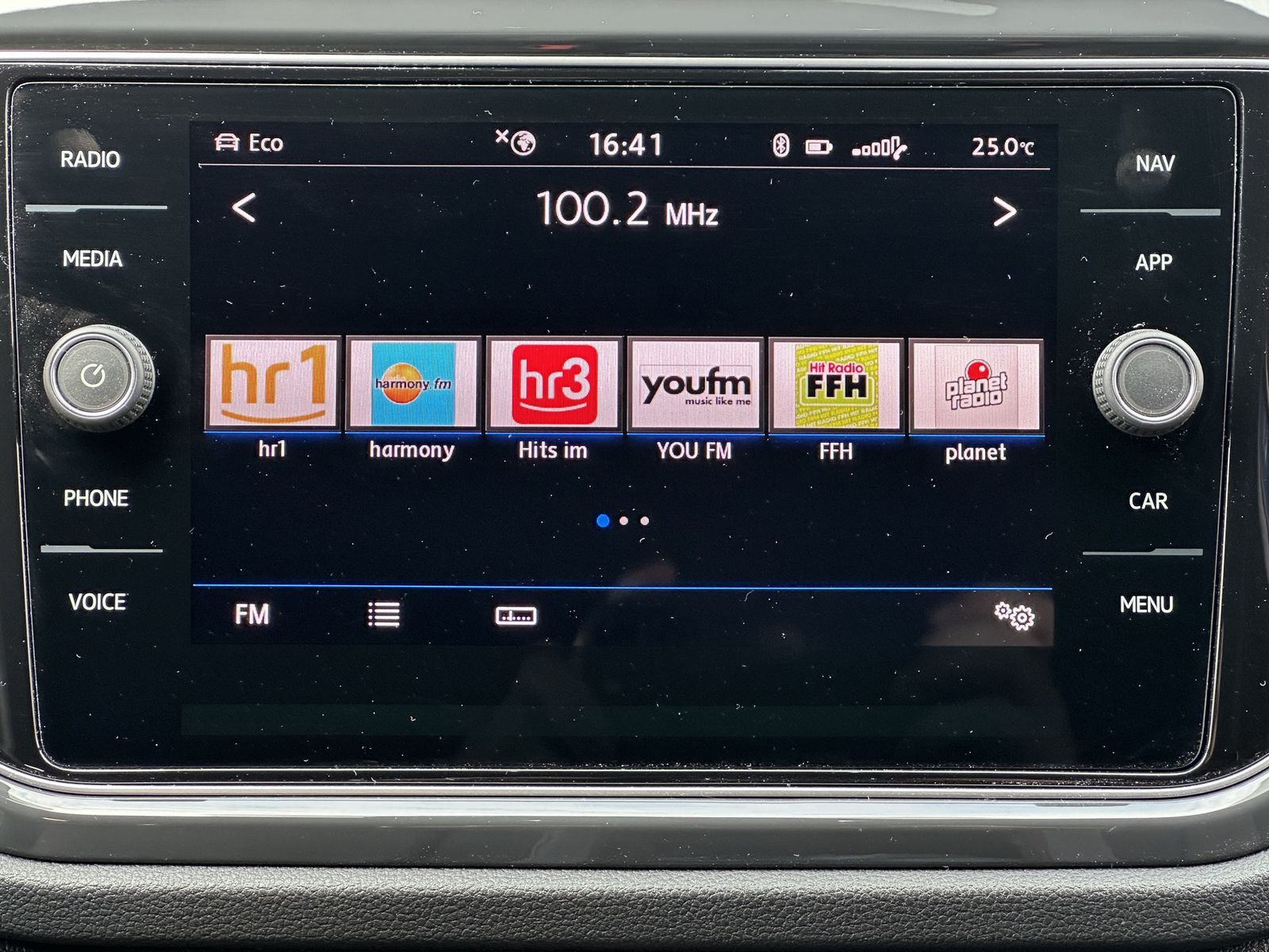 Fahrzeugabbildung Volkswagen T-Roc 2.0 TDI 4M DSG Sport NAV+LED+KAMERA+1HD+PP