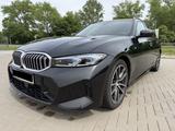 BMW 318i Touring M Sport, Facelift, Pano, LED, HUD,  - BMW 318 in Erfurt