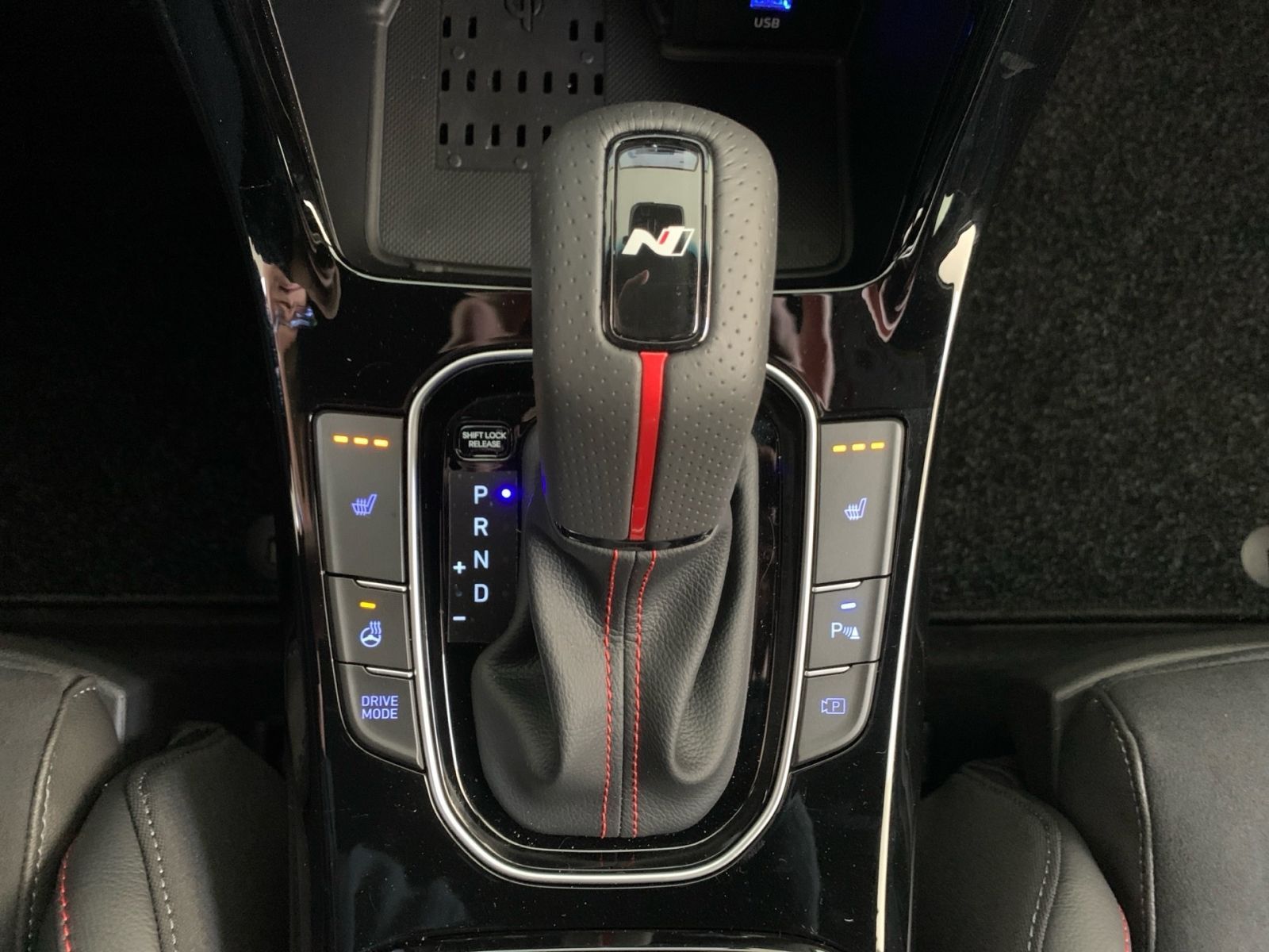 Fahrzeugabbildung Hyundai i30 1.5 T-GDI 7-DCT N Line Mild-Hybrid Sitz Pake