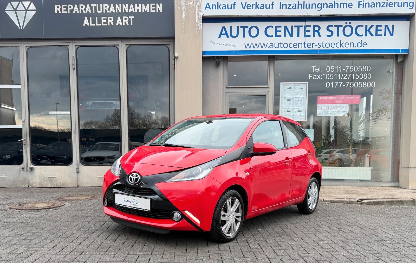 Toyota Aygo AYGO X-Play Team D KLIMA SERVO ALU KAMERA