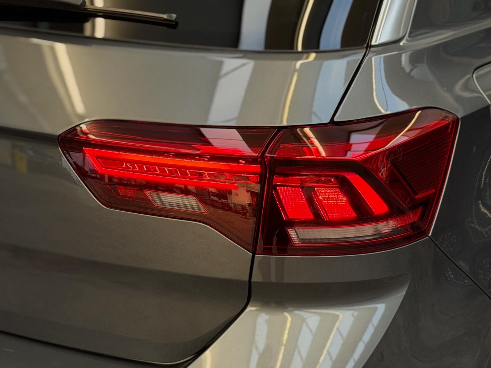 Volkswagen T-Roc 1.5TSI Limited#DSG#SHZ#AHK#ACC#LED#Keyless