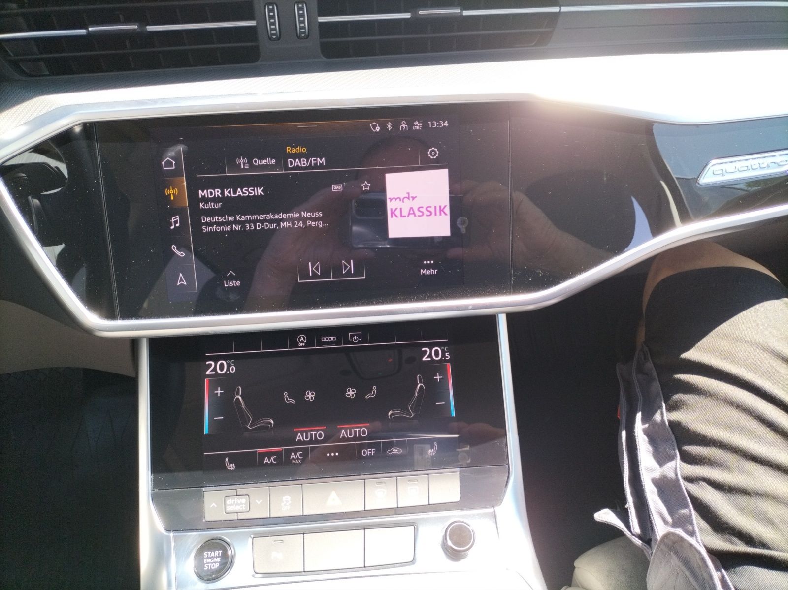 Fahrzeugabbildung Audi A6 Avant 45 TDI design quattro LED Navi ACC