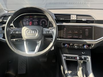 Audi Q3 - 12