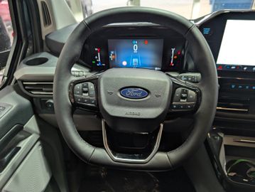 Ford Tourneo Custom Tit. 2.0 L1 AT,19"