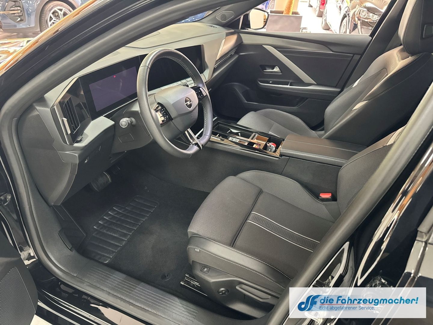 Fahrzeugabbildung Opel Astra L Sports Tourer GS Digitales Cockpit 360 K