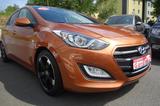 Hyundai i30 blue Classic - gebrauchte Hyundai i30 aus dem Jahr 2015