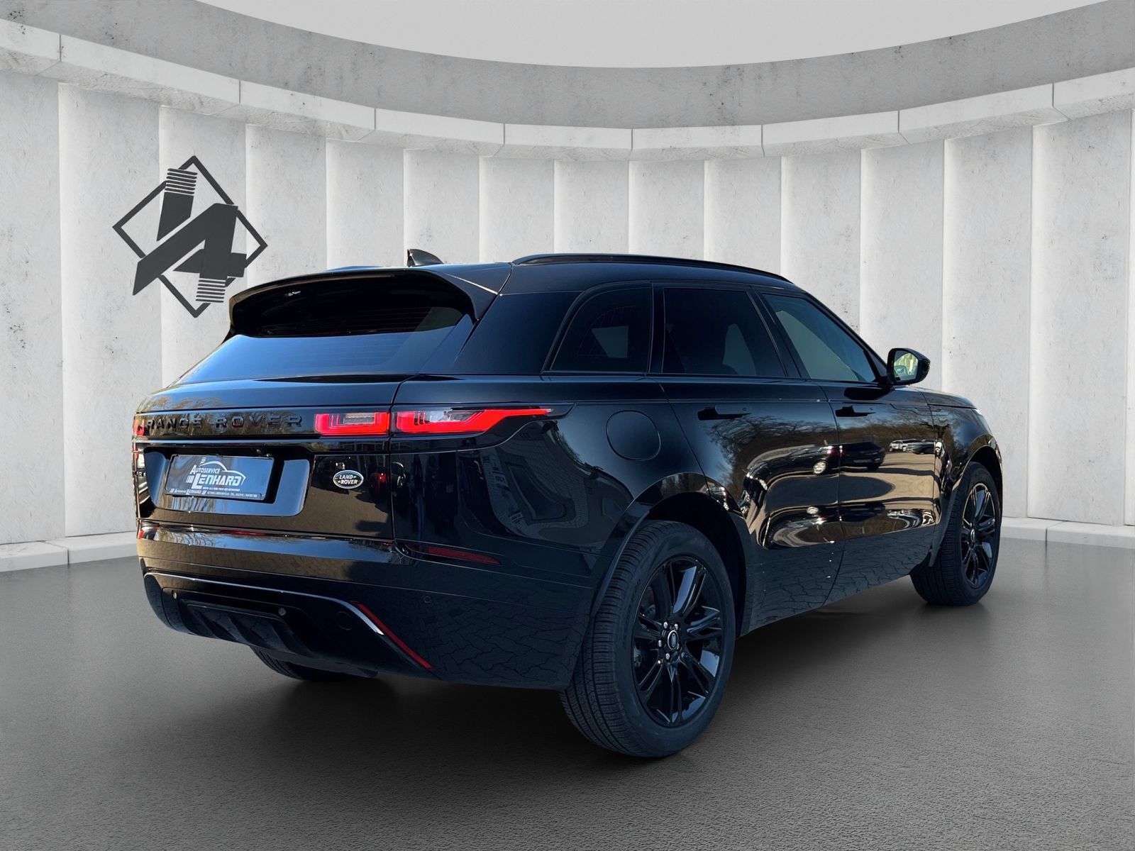 Fahrzeugabbildung Land Rover Range Rover Velar Velar P400e R-Dynamic*BlackEdi