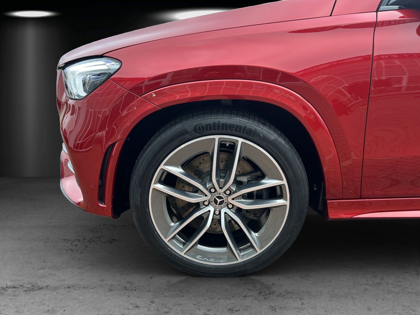 Fahrzeugabbildung Mercedes-Benz GLE350d Cpé AMG Exclu MLED Night AIRMATIC Sitzkl