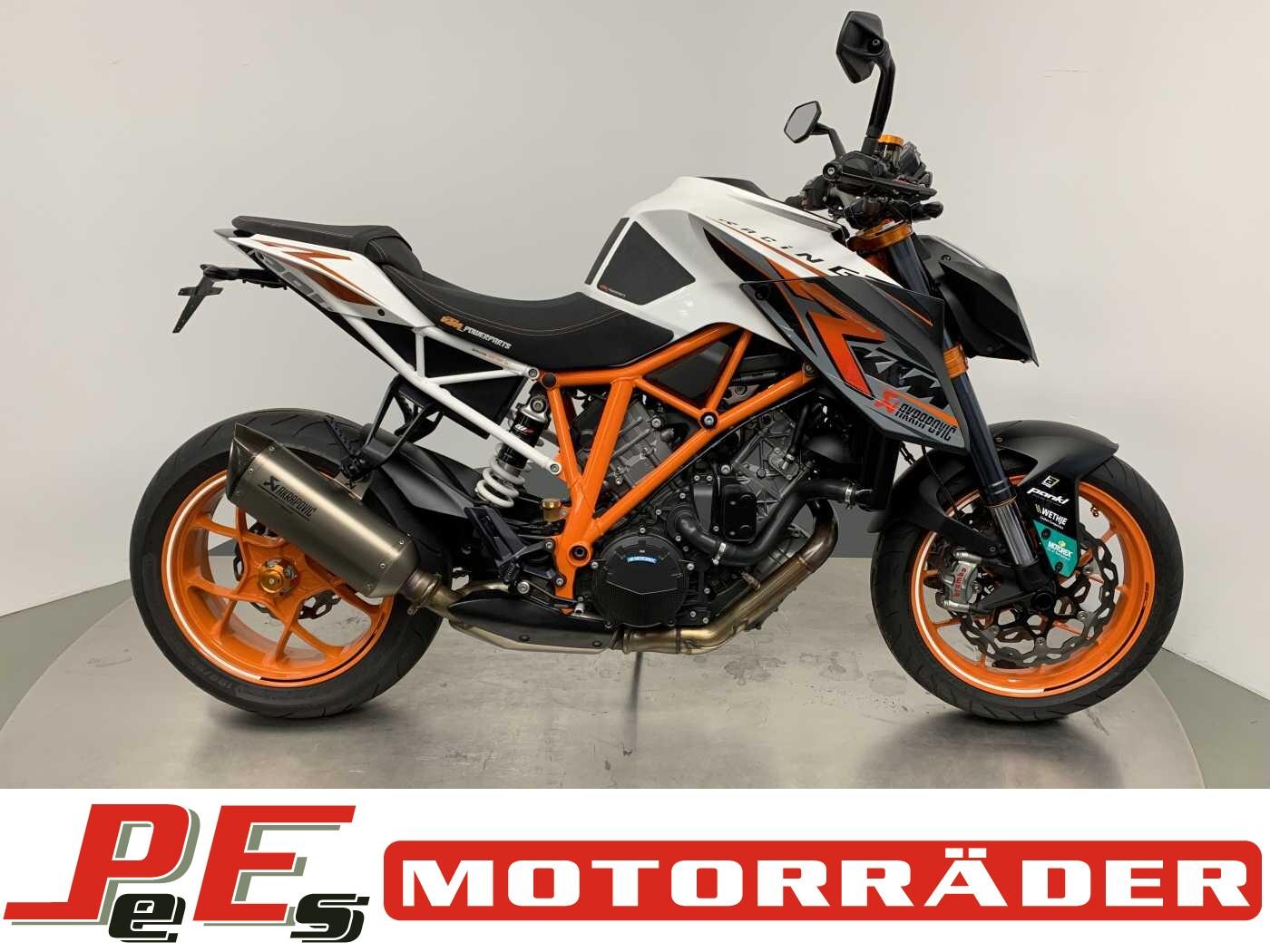 KTM 1290 Super Duke SE *Akrapovic*