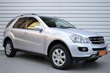Mercedes-Benz ML280 CDI+Bi-Xenon+Navi+AHK+Schiebedach - Mercedes-Benz Geländewagen aus dem Jahr 2006