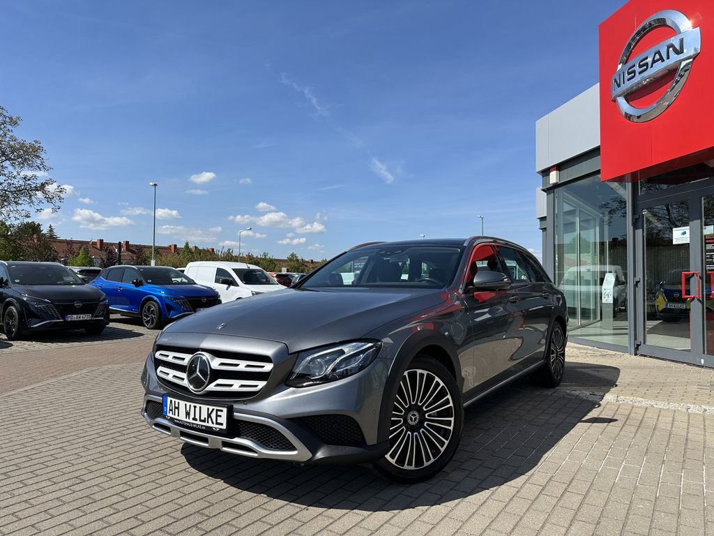 Mercedes-Benz E 400