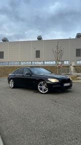 BMW 750i F01  Gepflegte Limousine mit rev... - BMW: R75