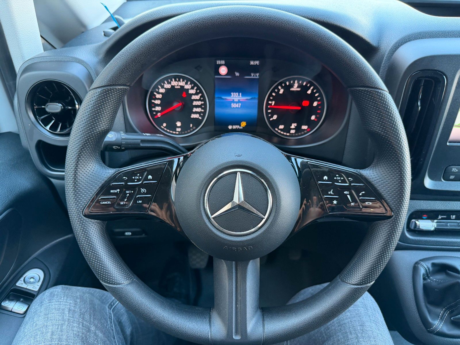 Fahrzeugabbildung Mercedes-Benz Vito 116 CDI Klima Kamera AHK Navi