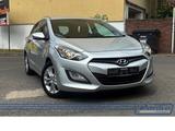 Hyundai i30 FIFA World Cup Edition*NAV*SHZ*StandH*R-CAM* - Hyundai i30: Fifa Edition