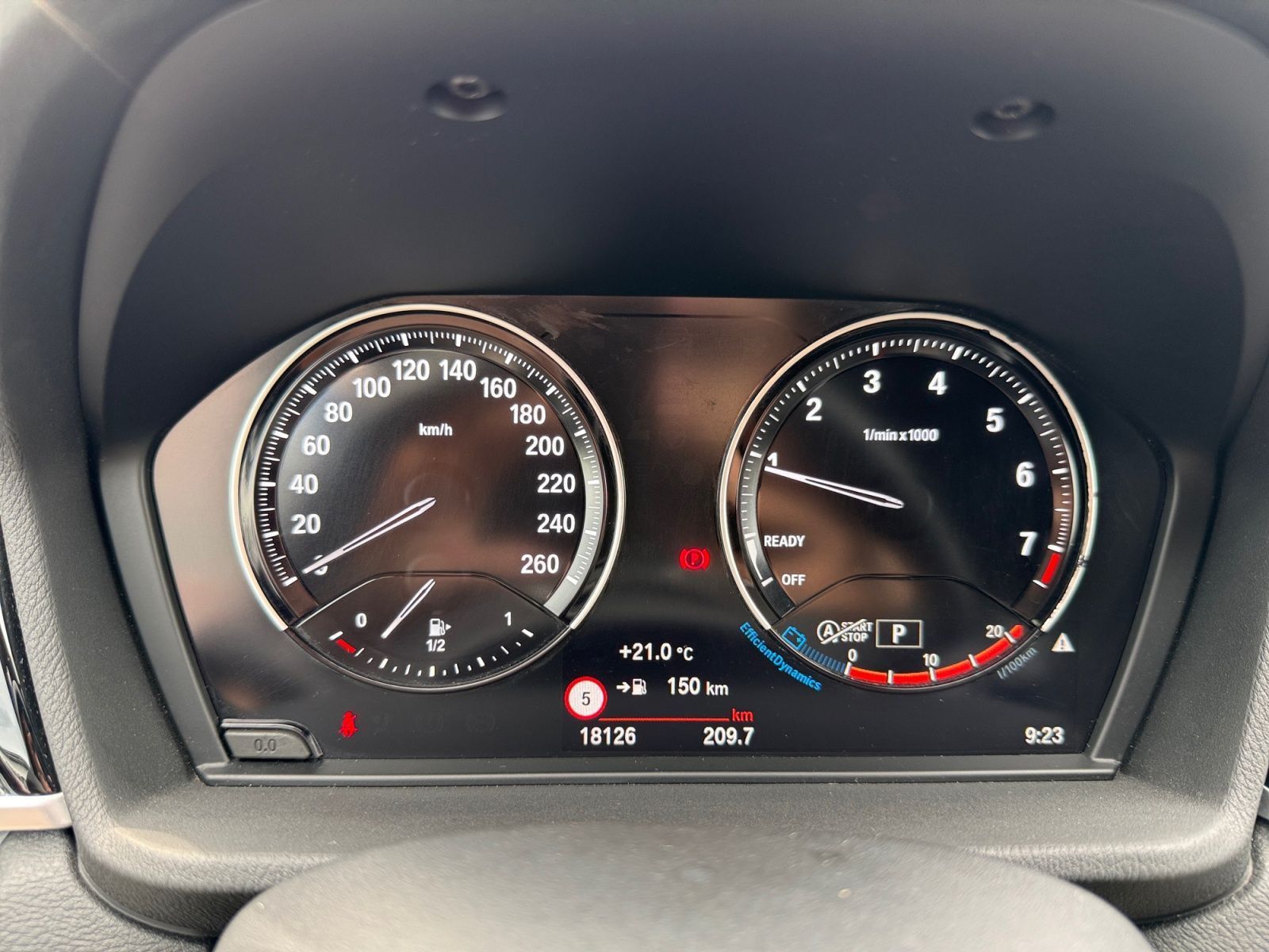 Fahrzeugabbildung BMW X1 sDrive18i Sport Line AMB DAB 1.HD