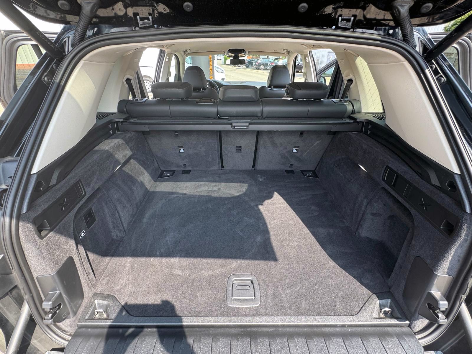 Fahrzeugabbildung BMW X5 xDrive 40i Steptr. Unfallfrei MwSt. ACC 360°