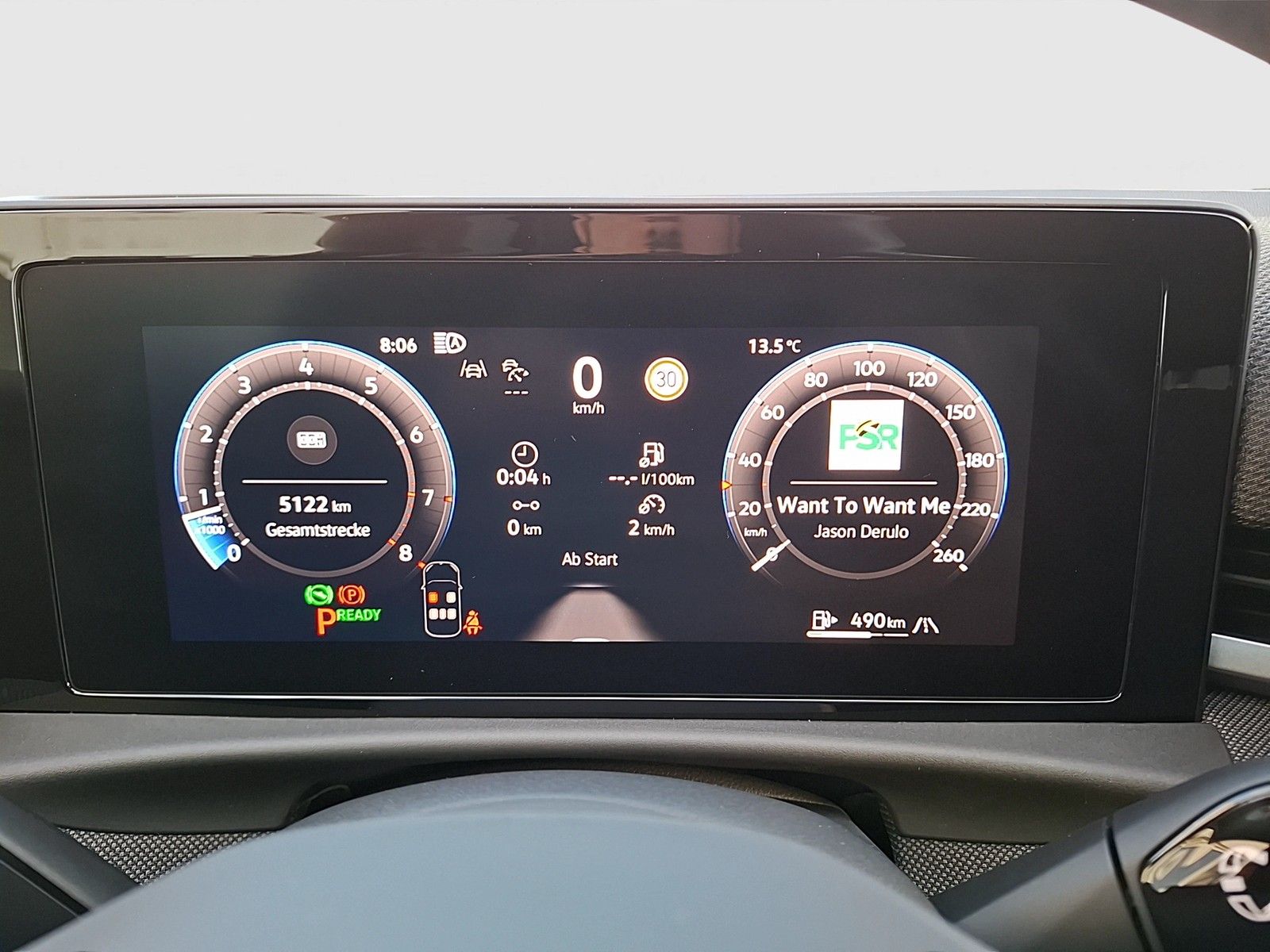 Fahrzeugabbildung Volkswagen T-Roc eTSI Life DSG LEDplus Navi AID ACC RFK SH