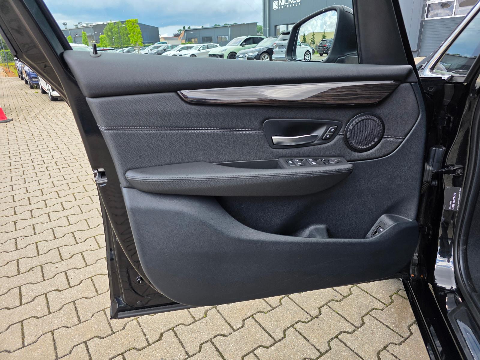 BMW 220 Gran Tourer Luxury Line*Led*Ahk*Pano*7-Sitz, миниатюра 29