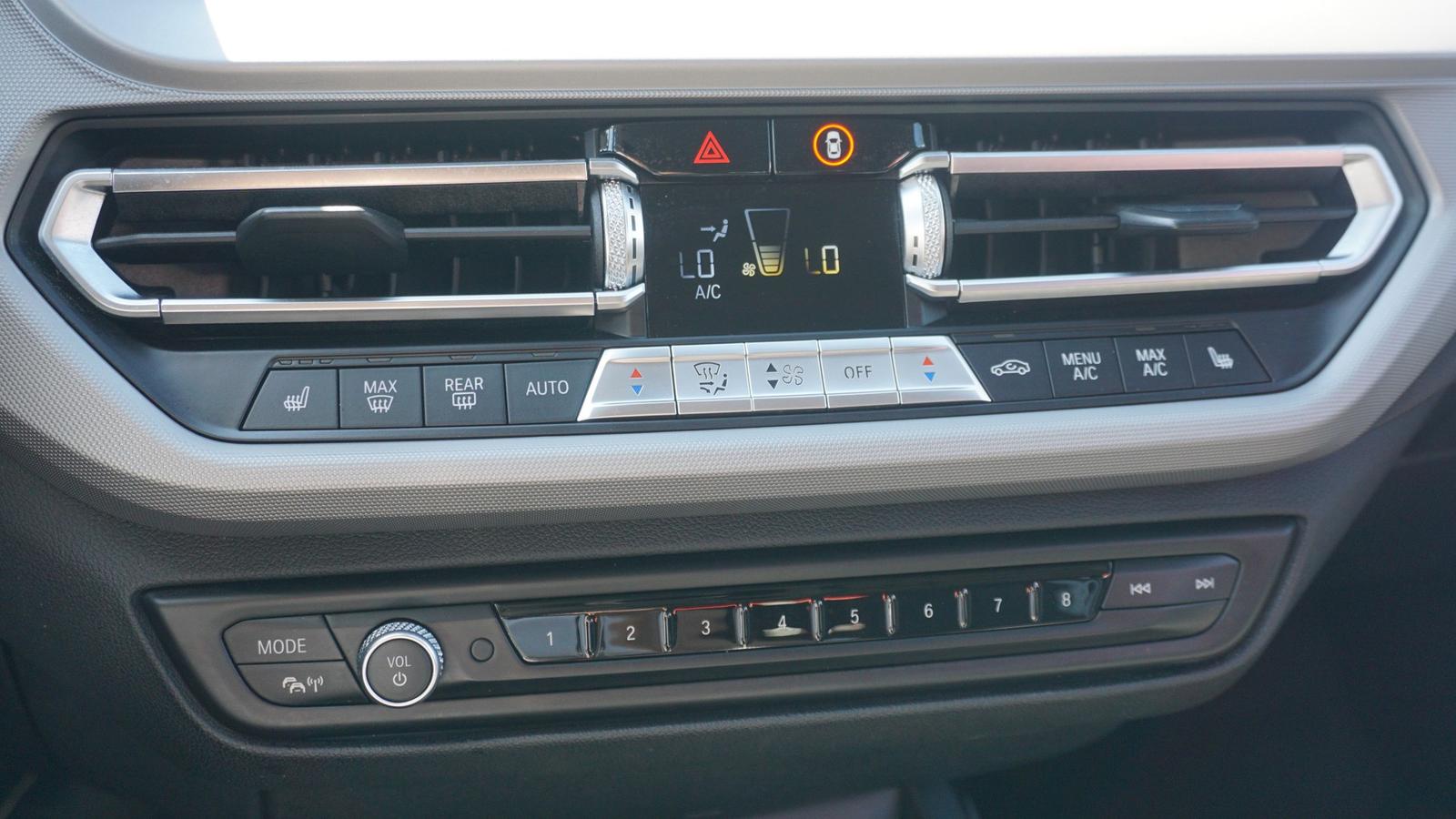 BMW 118 i Advantage Navi Tempomat Sitzheizung PDC USB, миниатюра 29