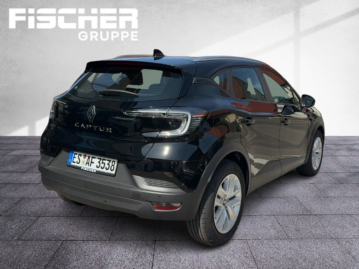 Fahrzeugabbildung Renault Captur Evolution Mild Hybrid 160 EDC SHZ