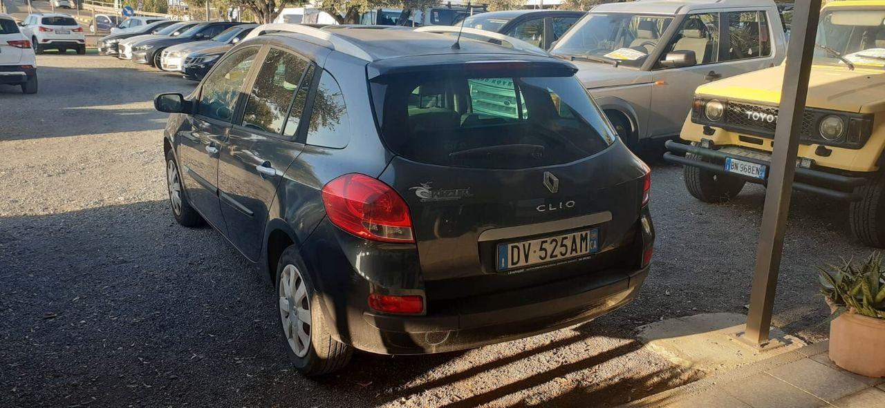 Renault Clio 2009 — photo 8