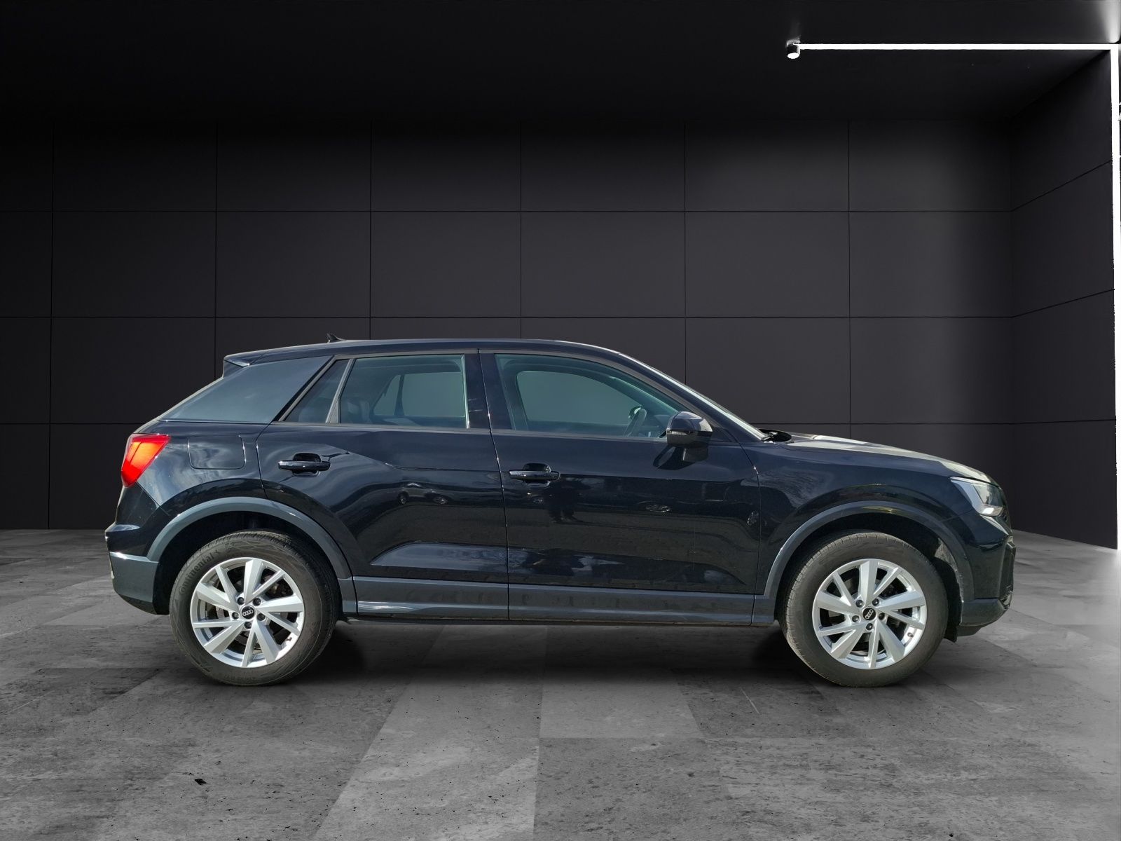 Fahrzeugabbildung Audi Q2 35 TFSI advanced S-tronic LED Navi AVC ACC RF