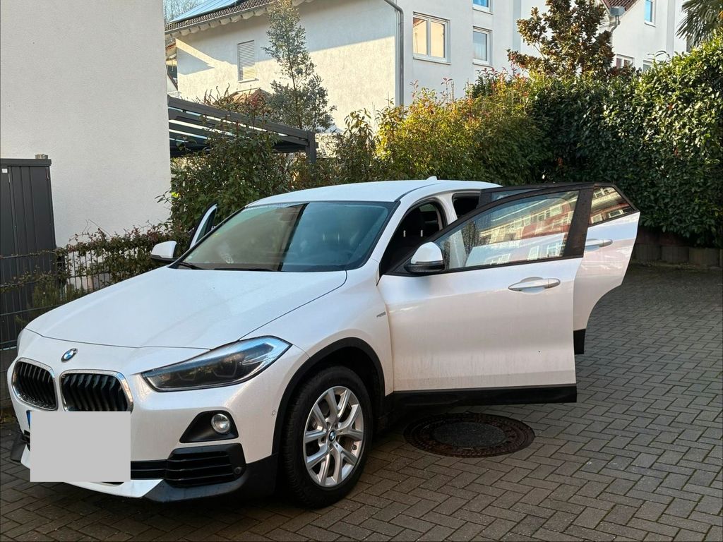 Image of BMW X2